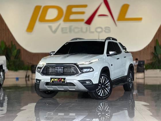 FIAT TORO 2.2 TURBO DIESEL RANCH 4WD AT9